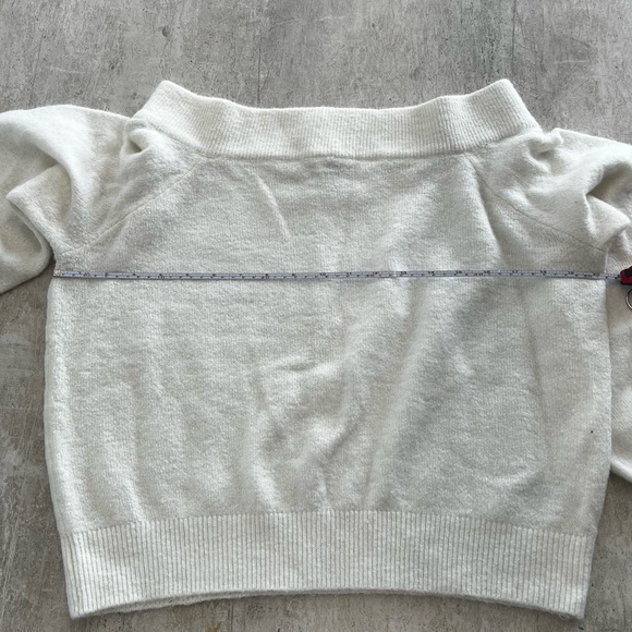 Off the shoulder white sweater - Picture 3 of 9